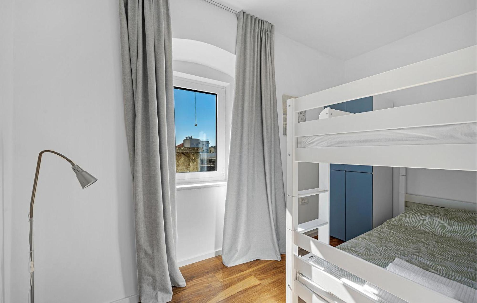 4 Bedroom Stunning Home In Murter Dış mekan fotoğraf